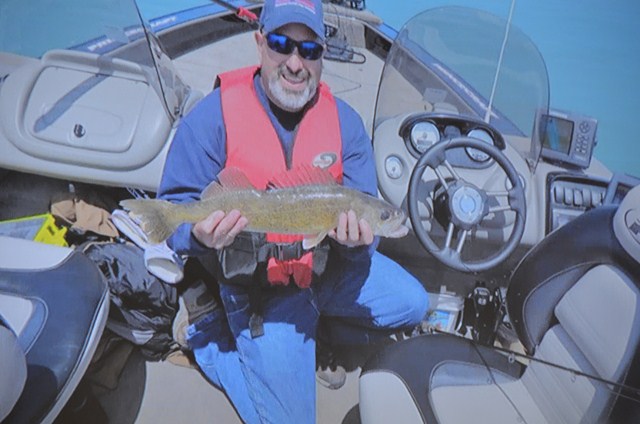 EFAEBCC5-642D-4BC3-ACDA-52337087ED3D