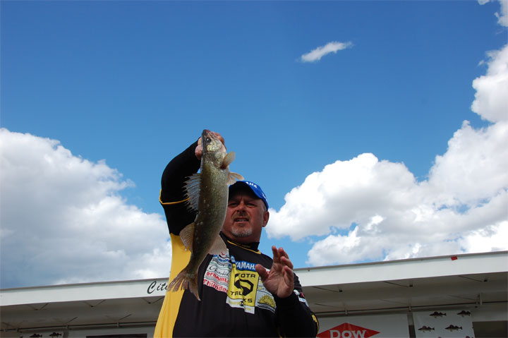 00010F3B-D57C-4E5E-9D24-CEF167A7CFCD