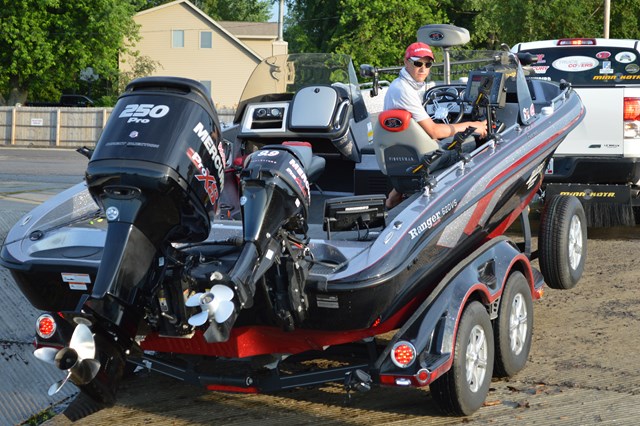 FE08420A-05D5-45EF-8626-5CF11482B465