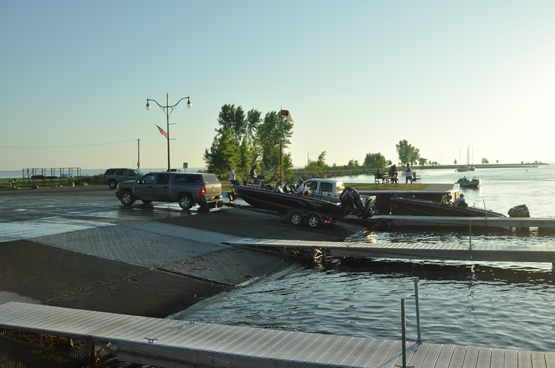 4710D510-8DB0-43D7-B31E-89BB95BECBE9