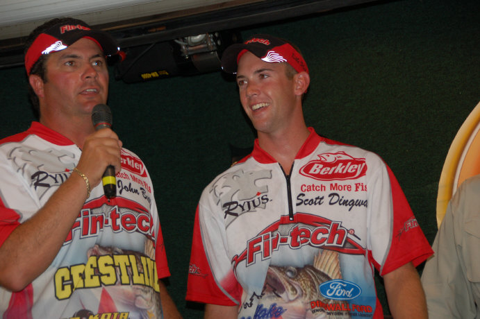 B7927443-6E6D-4C30-8272-FCA795E909B8