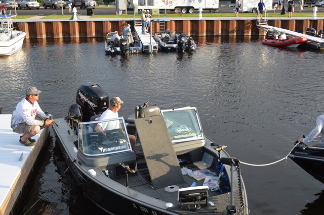 748BC353-2117-446B-9CAA-4FC7BBA6D452