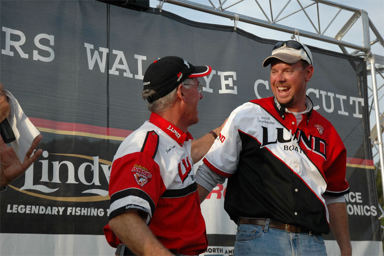 070026C4-BAC0-44F0-AC29-471A57CA38AB