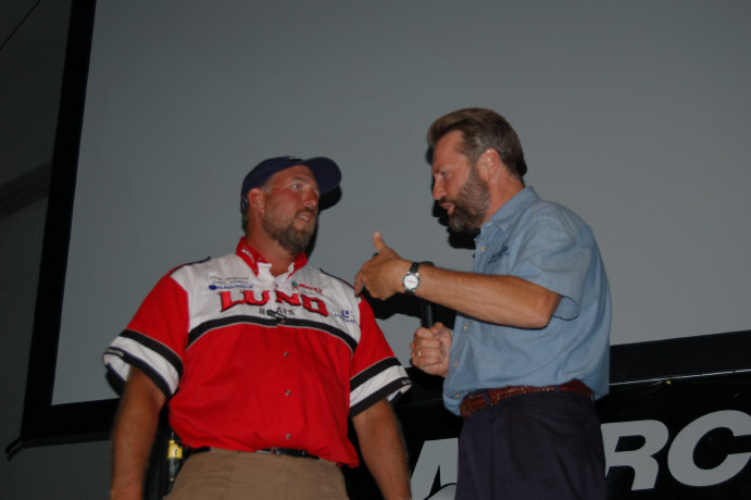 2BD3274F-101B-479D-8F59-8DC1981CFBA3