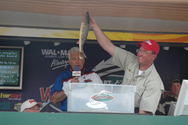 385FC3ED-9B8A-413A-A8D6-F1AA3A98B273