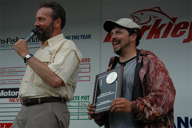 3CD16DF9-9DD3-4BE2-8B5B-FF87128EEC93