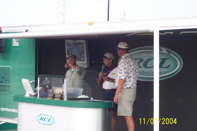 433D443B-4A98-4A74-9A84-067FD14980F4