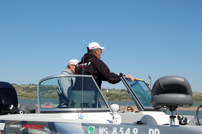 57997437-CF23-4D0F-B049-A447001C8DFB