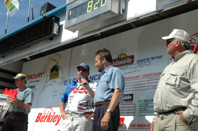 6D416C77-E51D-4133-8711-50F01D773083