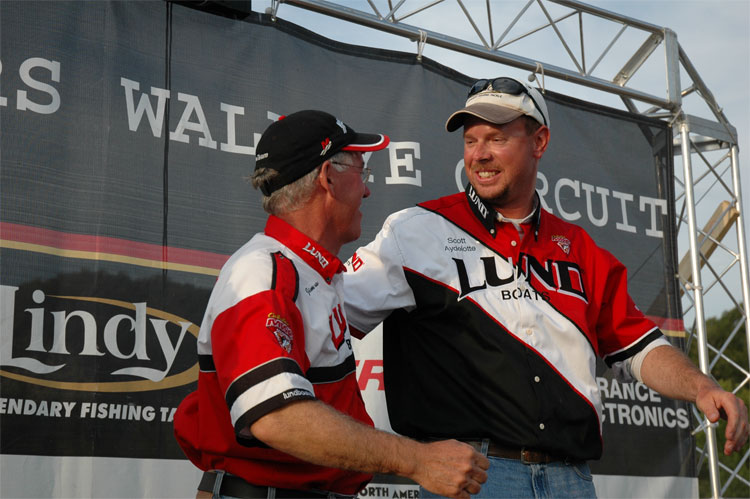 7DA34A14-3048-43F5-8E56-7B9BDCC49110