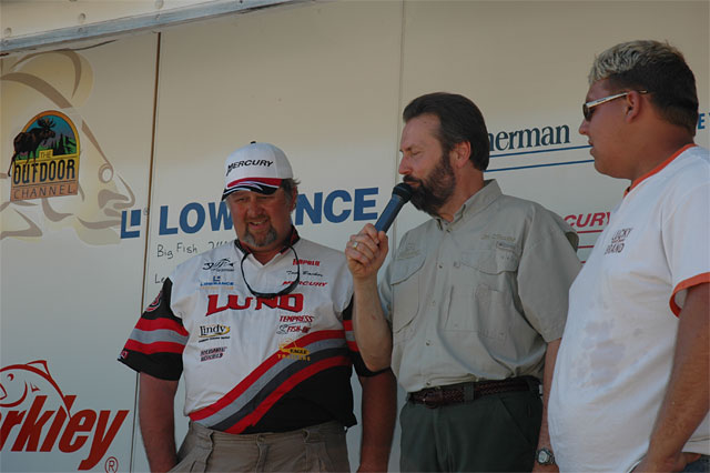 7FD3A53B-9AEB-4250-BB66-C999E705949E