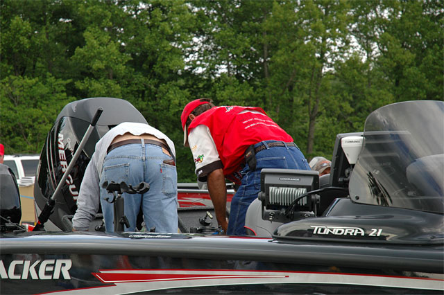 82AF379C-7C1B-49DF-BB06-0825764DCD6A