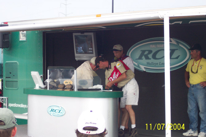 8AADA374-B601-4D9F-ACEB-81D5655B6B05