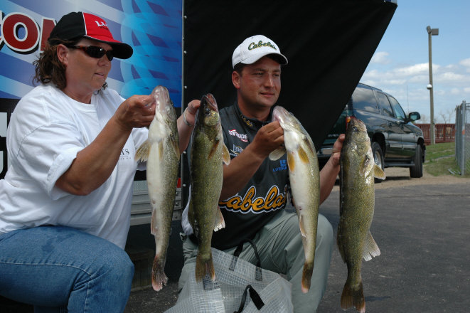 8BA0B2A3-88D4-4570-9942-5BE205F70BB2