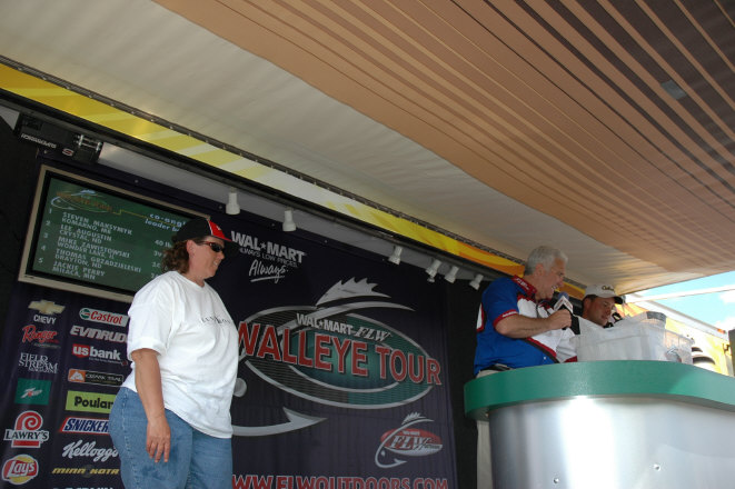 97AFAC2C-0695-4F43-B0C8-8AF5946630AD