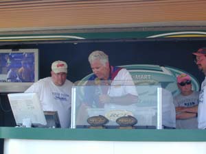 9A480A81-B50D-4DAC-B256-64952D1052F8