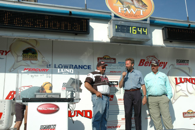 AE86EC54-47F5-41AA-A4BC-C0217584A96B