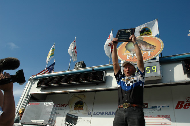 B4C76939-0A9E-46BC-B4BD-0BC606C9A5EA