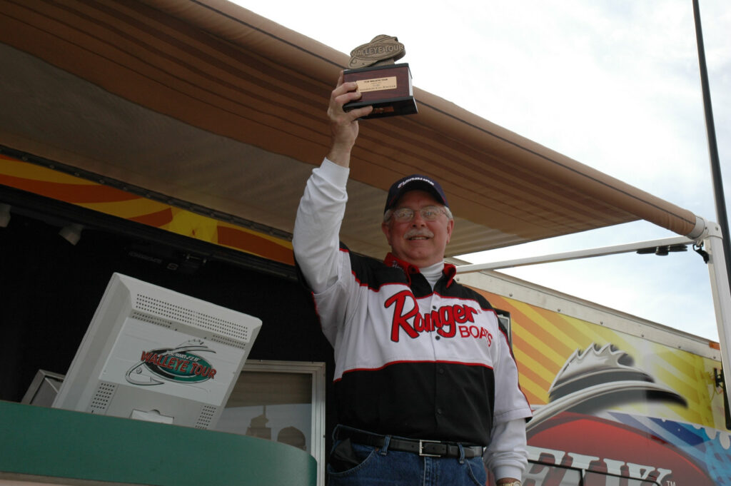 B9CEE5B6-EBC5-483A-ABBD-2BC032308A2E