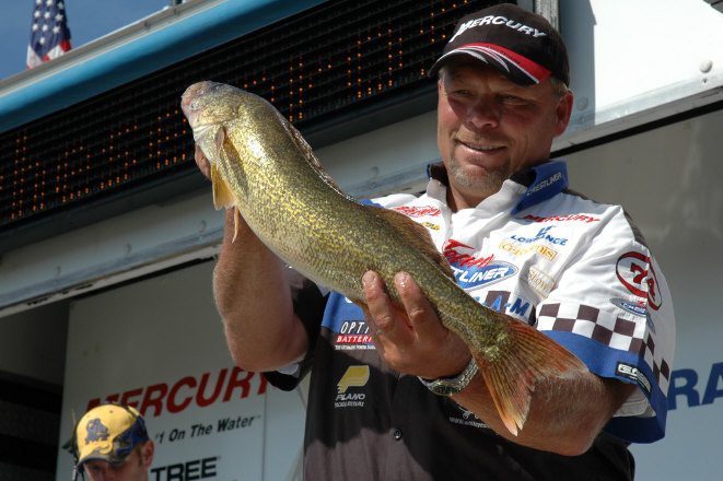 BF9E73D7-1EB6-4AC9-8BE7-BFE902CBF123