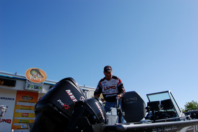 C2C9F675-D35A-4138-B522-313D94F5ED1C