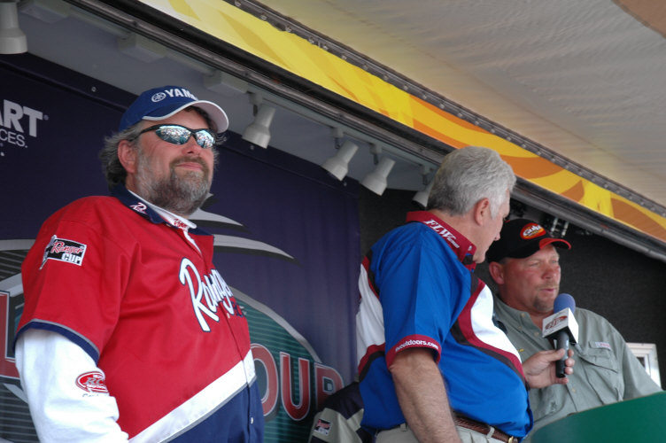 C5DFC09B-E7B8-496D-905B-D412B55FDB62