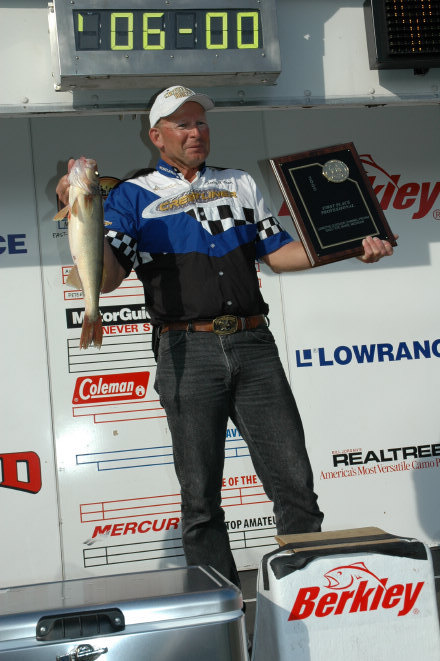 C76E9225-A3CF-4720-BB25-1DC9DD19881D