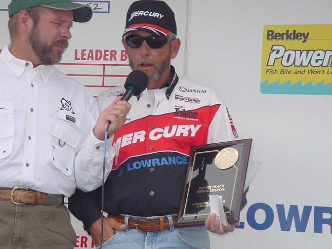 CBE04FEE-3B9B-4CB0-B76D-1173454A84DA