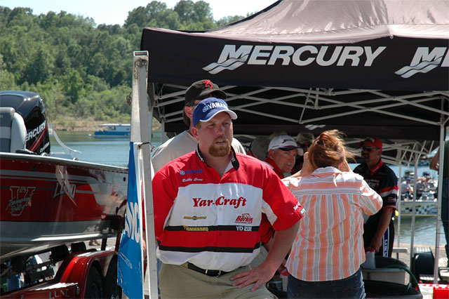 DDB08654-DCEB-44A9-8C03-341648AC74CD