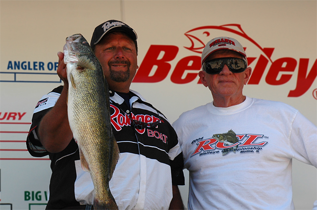 DFC933D7-27B5-4377-9498-D4306CB2BF04