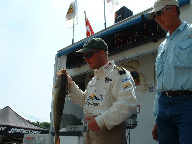 E44A0807-55F4-4774-BAF9-DD8D74852F95