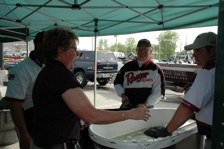 ECE84B11-3AF0-4EFD-A88D-C3C36DAE12D2