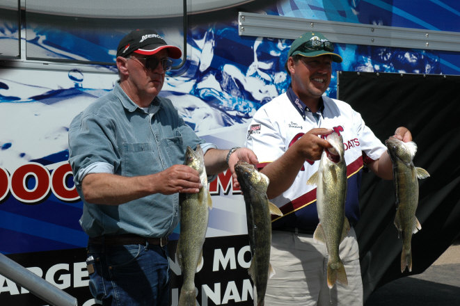 F00C6282-71B9-48D9-827E-26B49269C5AD