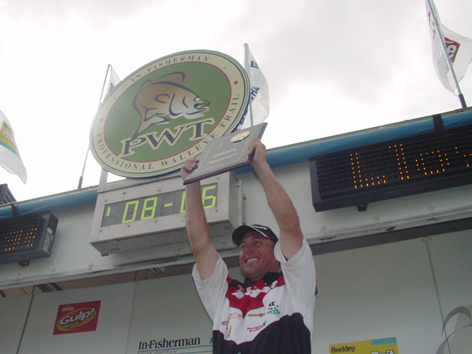 FA199722-F7CE-4F8E-9998-40DA04C36B86